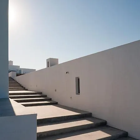 The Edge Of Paros Beauty Διαμέρισμα *