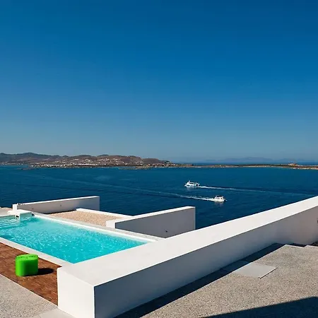 The Edge Of Paros Beauty *